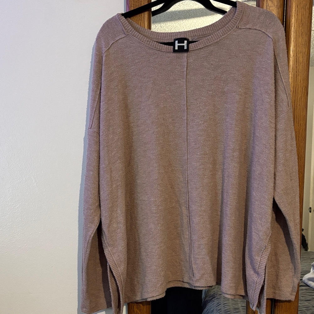 H by Bordeaux oversized tan Knit Top xl
